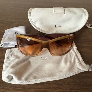 Vintage Christian Dior Shaded 1 Oversized CD Logo Sunglasses Italy BxA